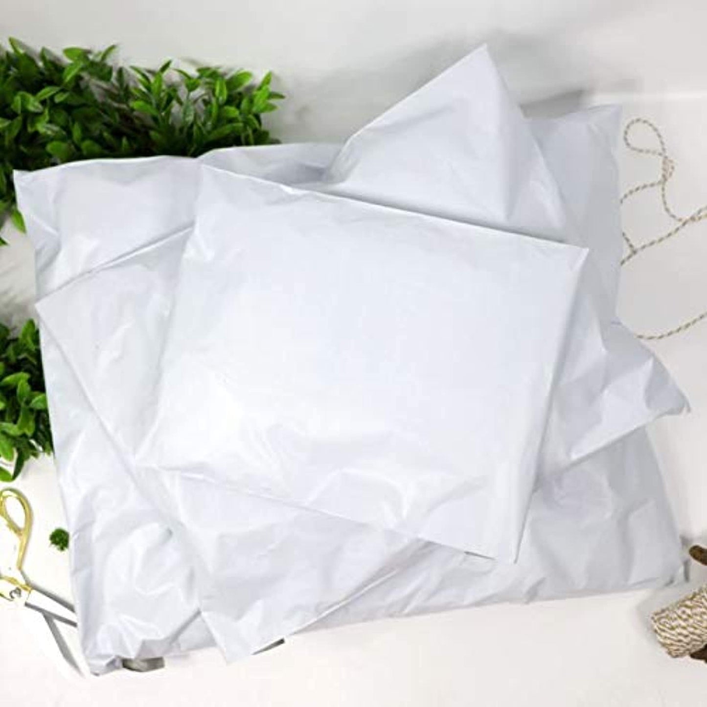 White Poly Mailers (Shipping Envelopes) Variety Pack of 300. (Includes: 50ct 4x6, 50ct 5x7, 100ct 6x9, 100ct 10x13)